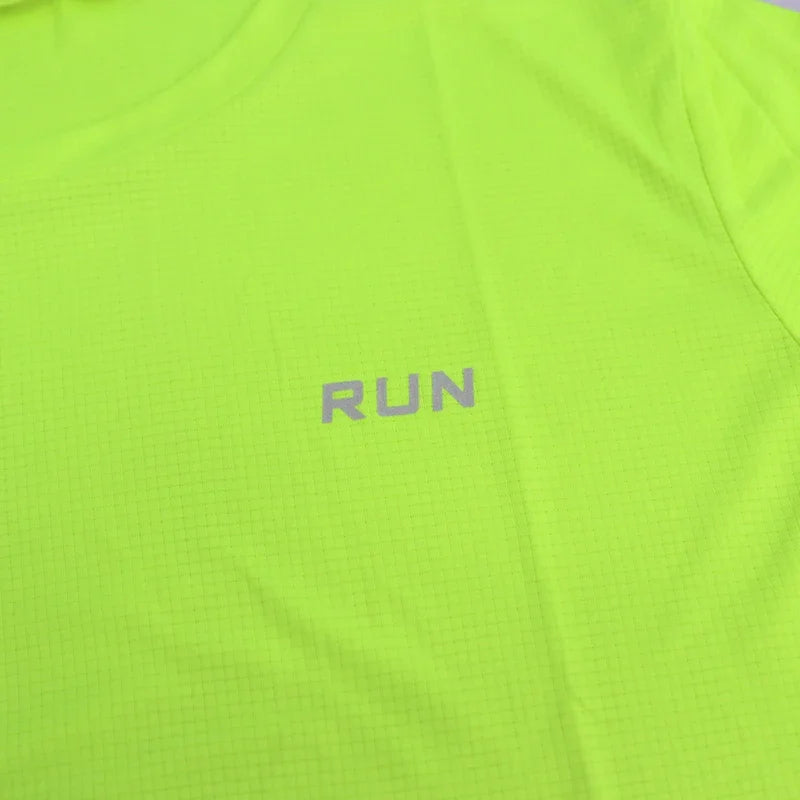 Été Sport Gym t-shirt hommes séchage rapide course musculation chemises hommes à manches courtes Fitness hauts surdimensionné brésil t-Shirt Jersey