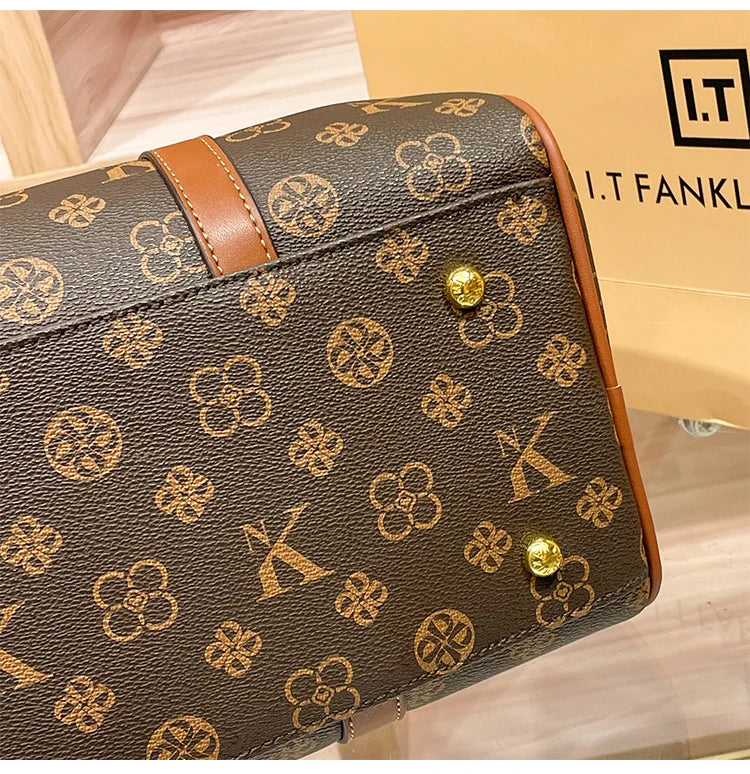 Sac à main de luxe léger pour femmes, sac à bandoulière de luxe de styliste rétro, grande capacité, nouvelle collection printemps 2025