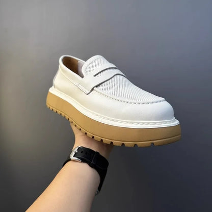 Mocassins en cuir de vachette à plateforme vintage pour hommes, chaussures en cuir véritable, respirant, évider, décontracté, conduite, affaires, été