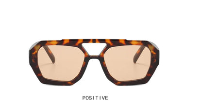 Lunettes de soleil irrégulières à double faisceau transfrontalier européennes et américaines 2023 Nouvelles lunettes de soleil rétro personnalisées populaires sur l'intérieur