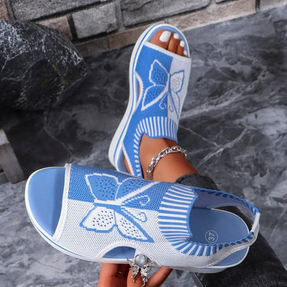 2024 été nouvelles femmes sandales bout rond plate-forme semelle maille unique femmes chaussures décontracté mode bleu papillon grande taille sandales