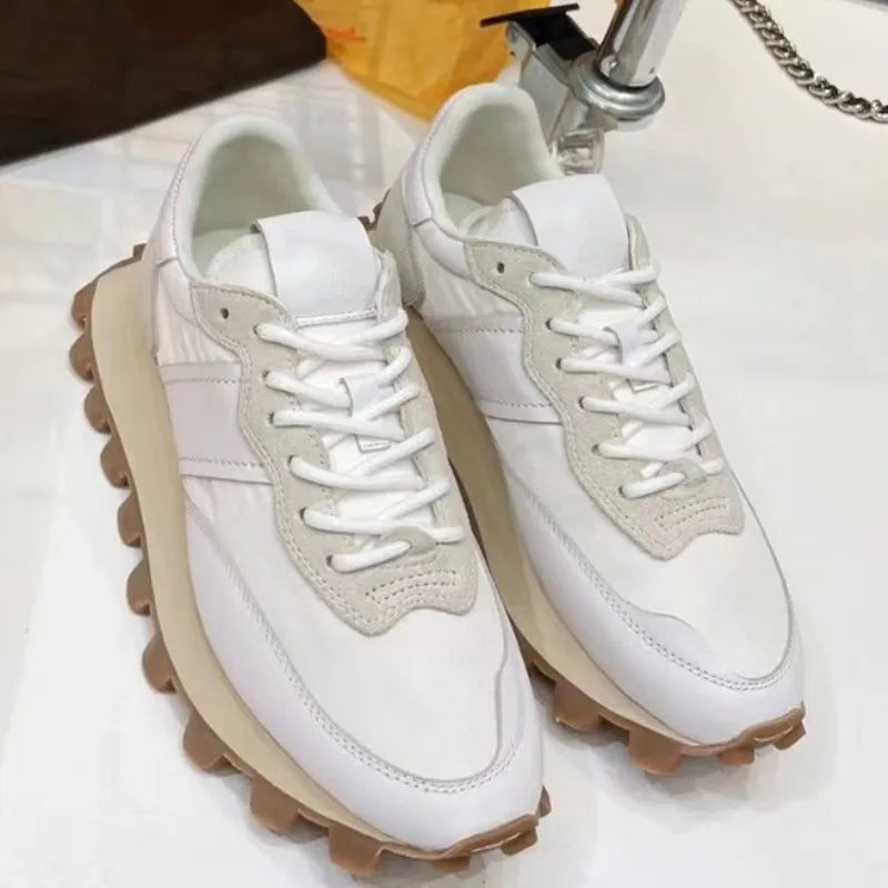 Chaussures de course rétro en daim pour femmes, baskets épaisses, tissu respirant, chaussures de sport à plateforme plate, mode décontractée, recommande une augmentation