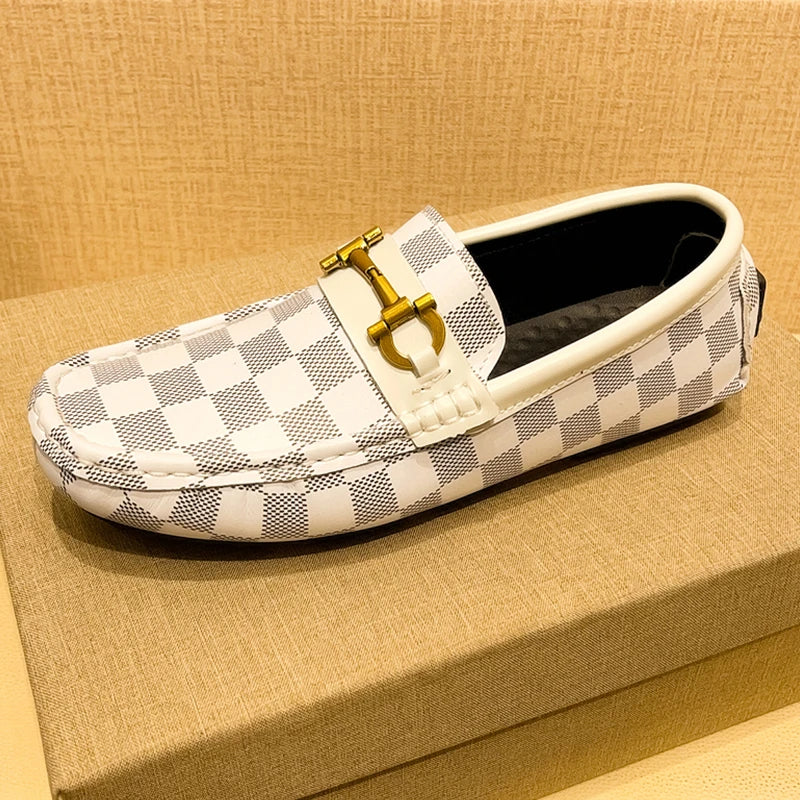 Nouveaux mocassins en cuir véritable hommes Design mocassin mode sans lacet doux plat chaussures décontractées pour hommes chaussures pour homme chaussures de bateau faites à la main