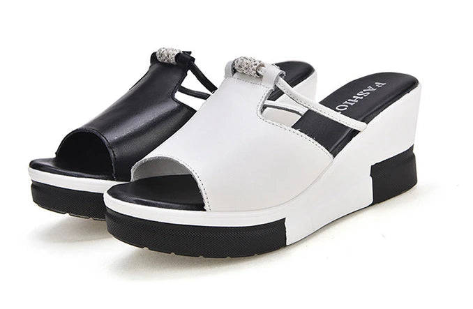 Pantoufles d'été pour femmes, tongs à fond épais, sandales décontractées à talons hauts pour dames