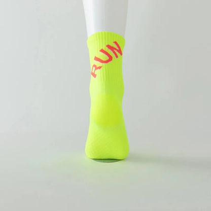 1 paire de chaussettes de course pour hommes et femmes, chaussettes de sport à fond de serviette à Tube court, Marathon bas, chaussettes de basket-ball de Fitness pour hommes