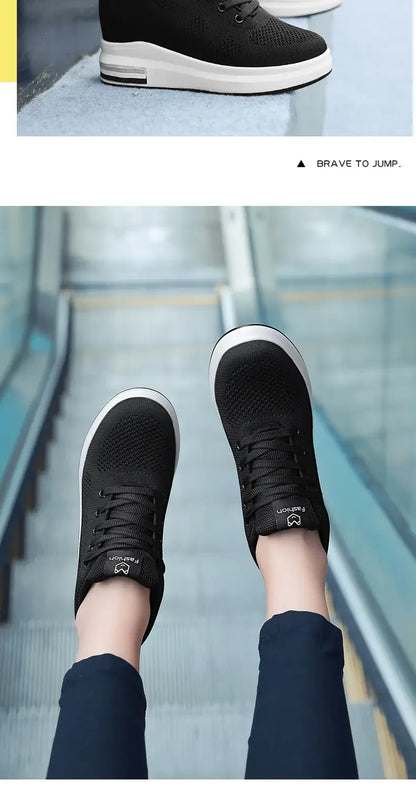 Chaussures plates en maille à semelles épaisses pour femmes, chaussures de Style coréen blanches décontractées pour augmenter la hauteur intérieure, talons hauts de marche pour printemps et automne