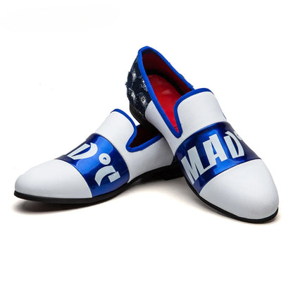 Mocassins formels à enfiler pour hommes, chaussures plates pour hommes, mocassins blancs, chaussures de conduite décontractées, impression de mode, style moderne, nouveau, 2024