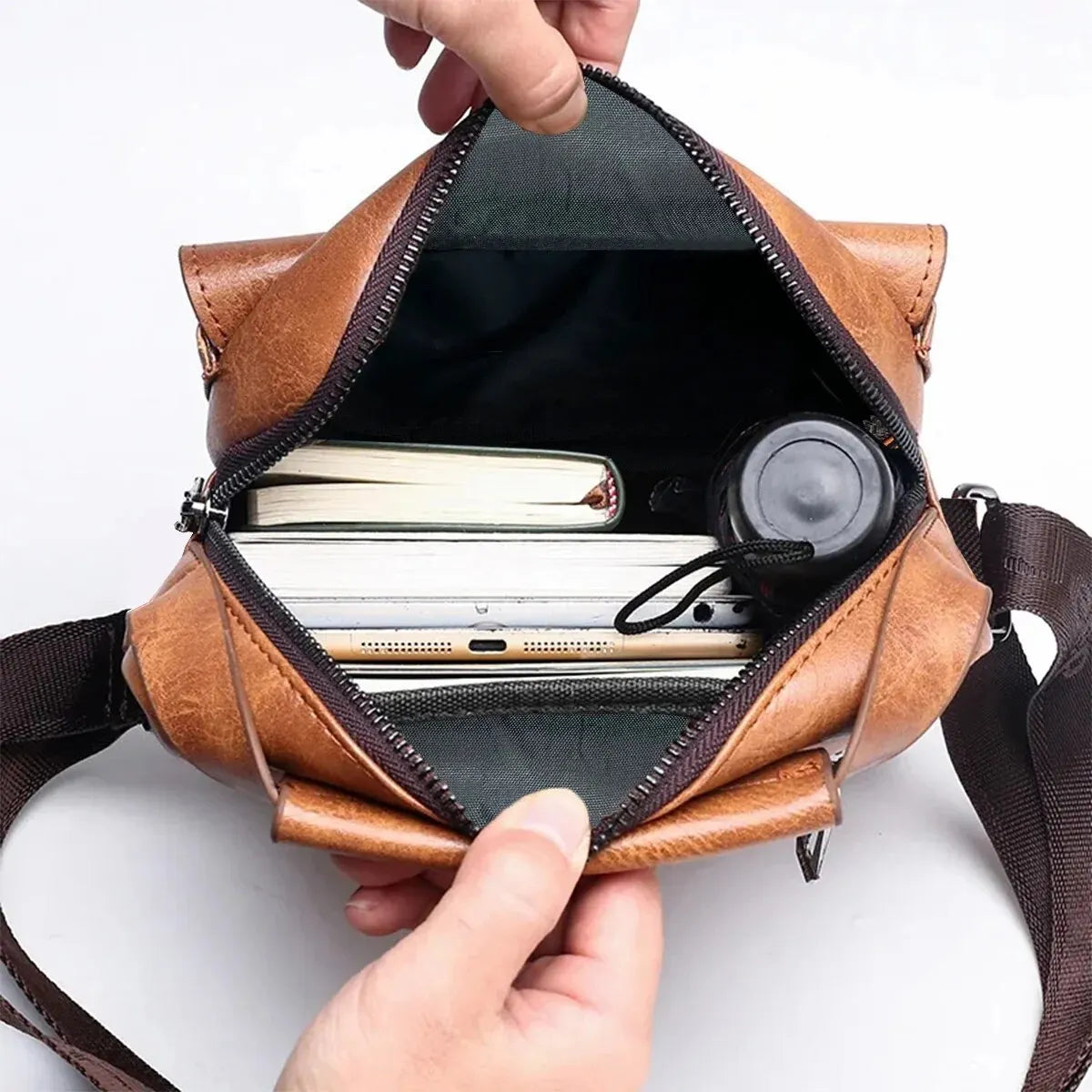 Sac à bandoulière Vintage en cuir pour hommes, sacs à main marron noir, sacoche d'affaires à rabat, nouvelle collection été 2024