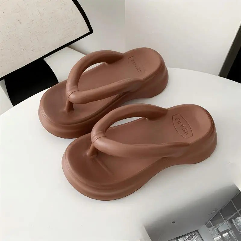 Tongs à semelles épaisses pour femmes, pantoufles Eva antidérapantes pour la maison d'été pour vêtements d'extérieur, sandales de Style coréen à la mode pour femmes