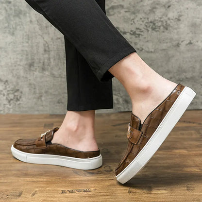 Mocassins en cuir de style britannique pour hommes, demi-chaussures marron, chaussures à enfiler, confortables et respirantes, haute qualité, été