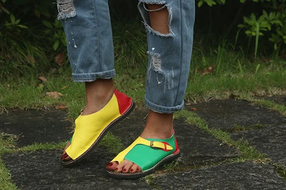 Femmes sandales chaussures d'été pour femmes rétro en cuir PU Peep Toe femmes pantoufle 2025 nouvelle plage boucle sangle plat Sandalias De Mujer