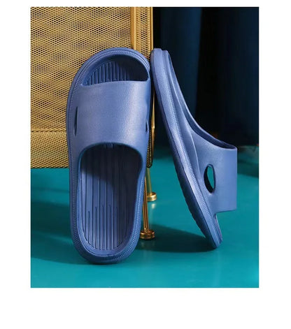 Pantoufles d'Été Confortables et Antidérapantes pour Couple, Sandales Légères à la Mode, pour l'Intérieur et la Maison, Tongs pour Femme et Homme