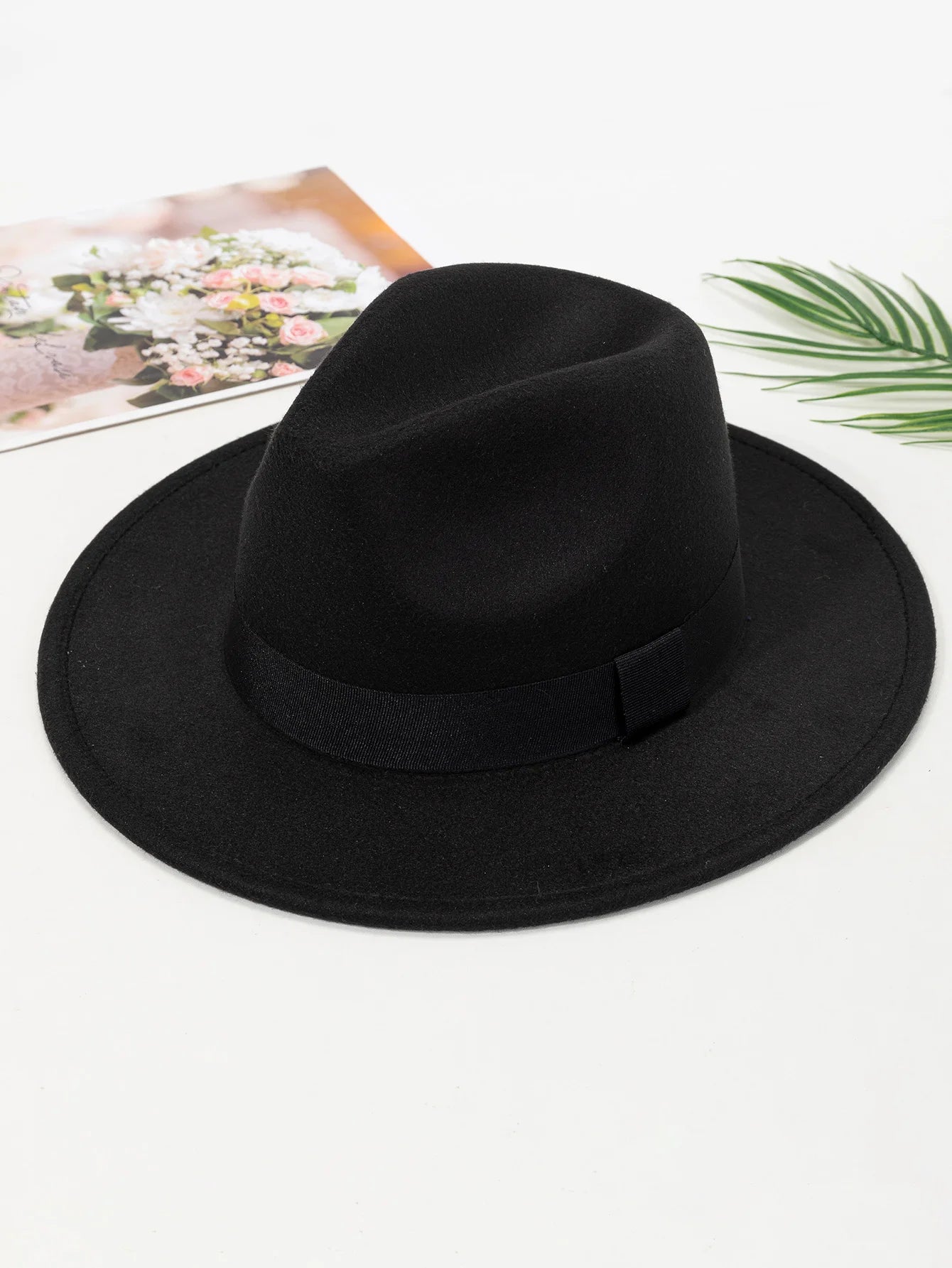 Nouveaux chapeaux à grands bords pour hommes et femmes, chapeaux de jazz en laine à la mode, chapeaux haut de style anglais, automne et hiver