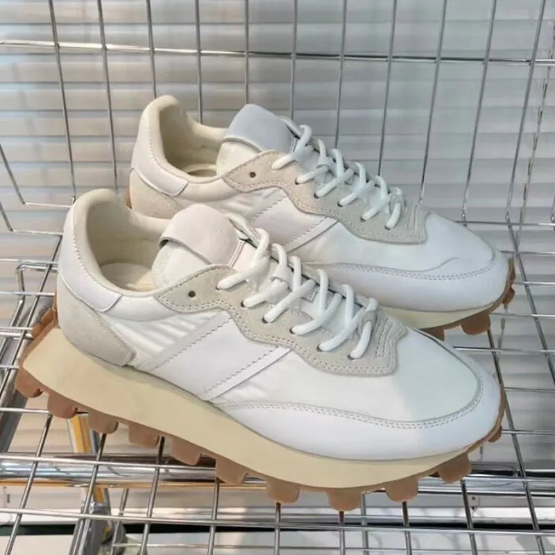 Chaussures de course rétro en daim pour femmes, baskets épaisses, tissu respirant, chaussures de sport à plateforme plate, mode décontractée, recommande une augmentation