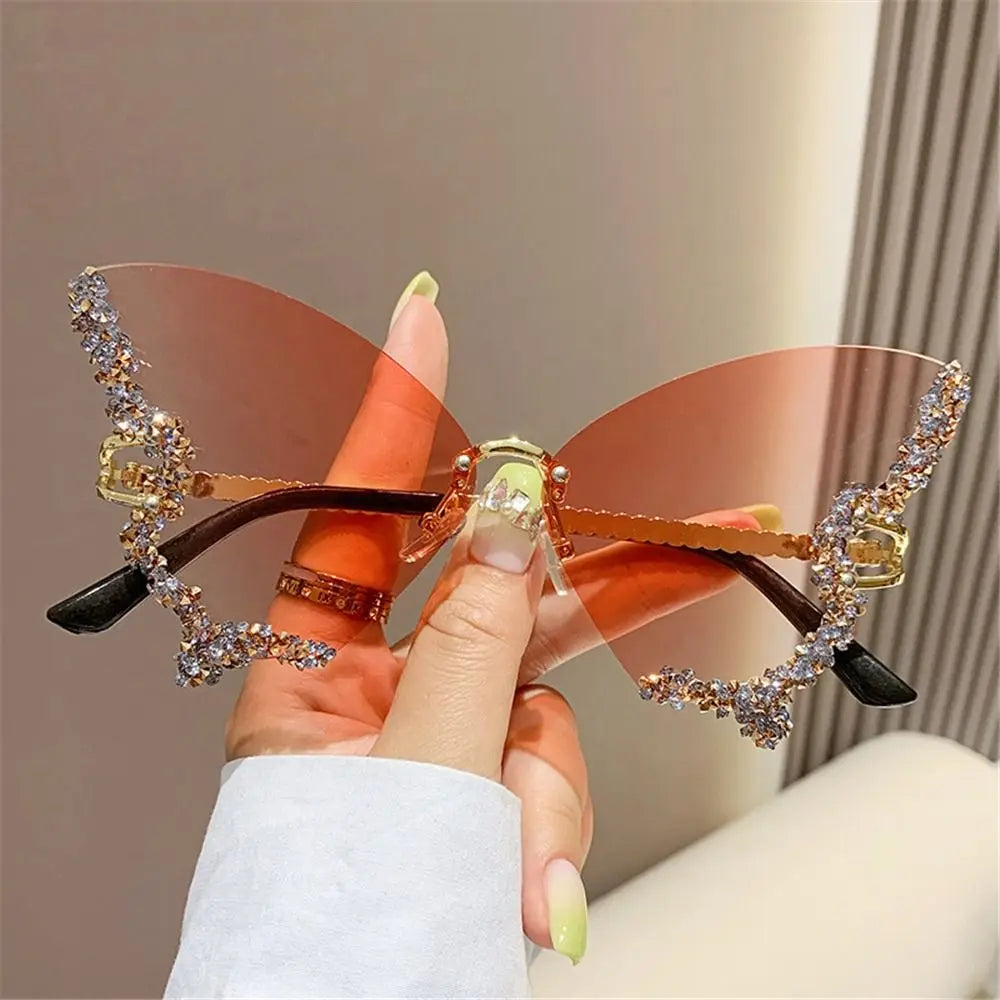 Y2K lunettes de soleil sans monture Punk irrégulière femme lunettes de soleil de luxe concepteur UV400 Protection diamant cristal nuances pour les femmes