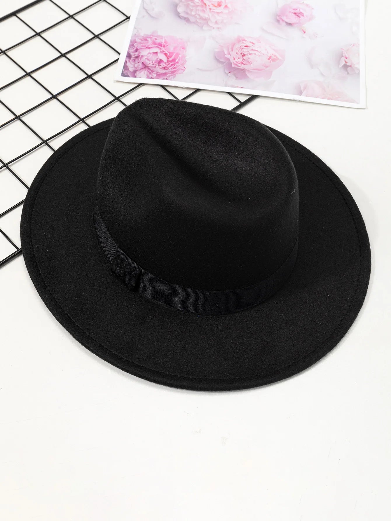 Nouveaux chapeaux à grands bords pour hommes et femmes, chapeaux de jazz en laine à la mode, chapeaux haut de style anglais, automne et hiver