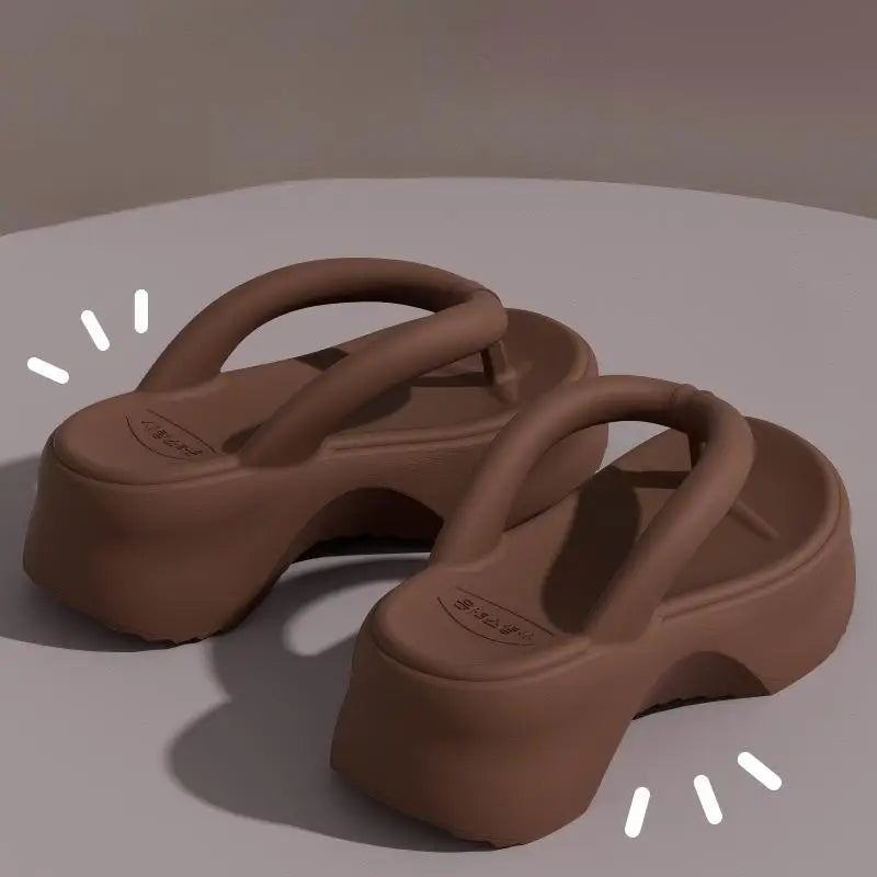 Tongs à semelles épaisses pour femmes, tongs de plage en plein air à la mode pour femmes, nouvelle collection été