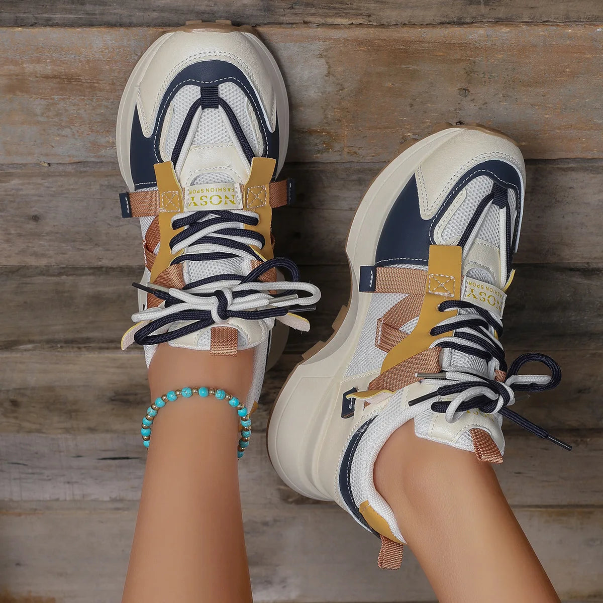 Baskets Basses Confortables à Lacets pour Femme, Chaussures d'Extérieur Décontractées et Respirantes, Nouvelle Collection 2025