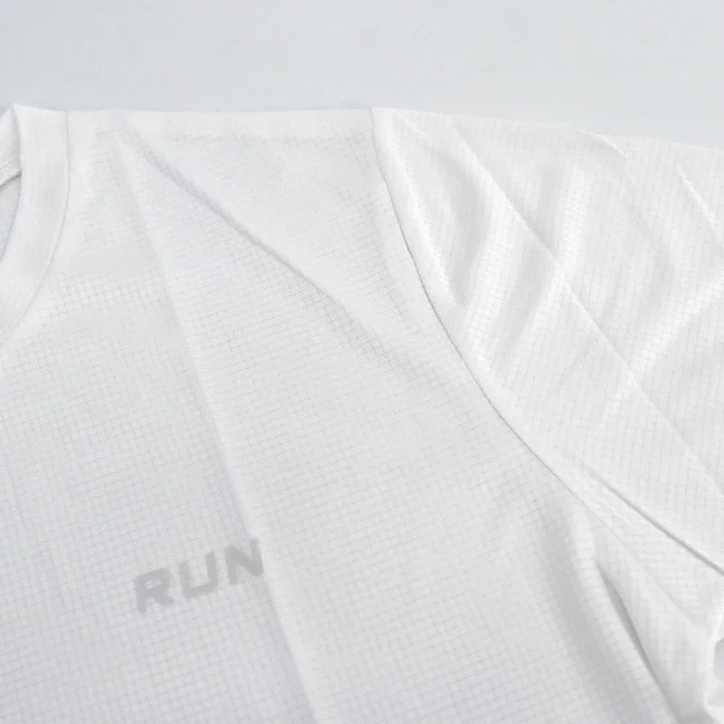 Été Sport Gym t-shirt hommes séchage rapide course musculation chemises hommes à manches courtes Fitness hauts surdimensionné brésil t-Shirt Jersey