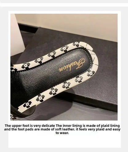 Pantoufles d'été à la mode pour femmes, pantoufles  fond souple, antidérapantes, décorées en métal, Style de loisirs, matériau PVC