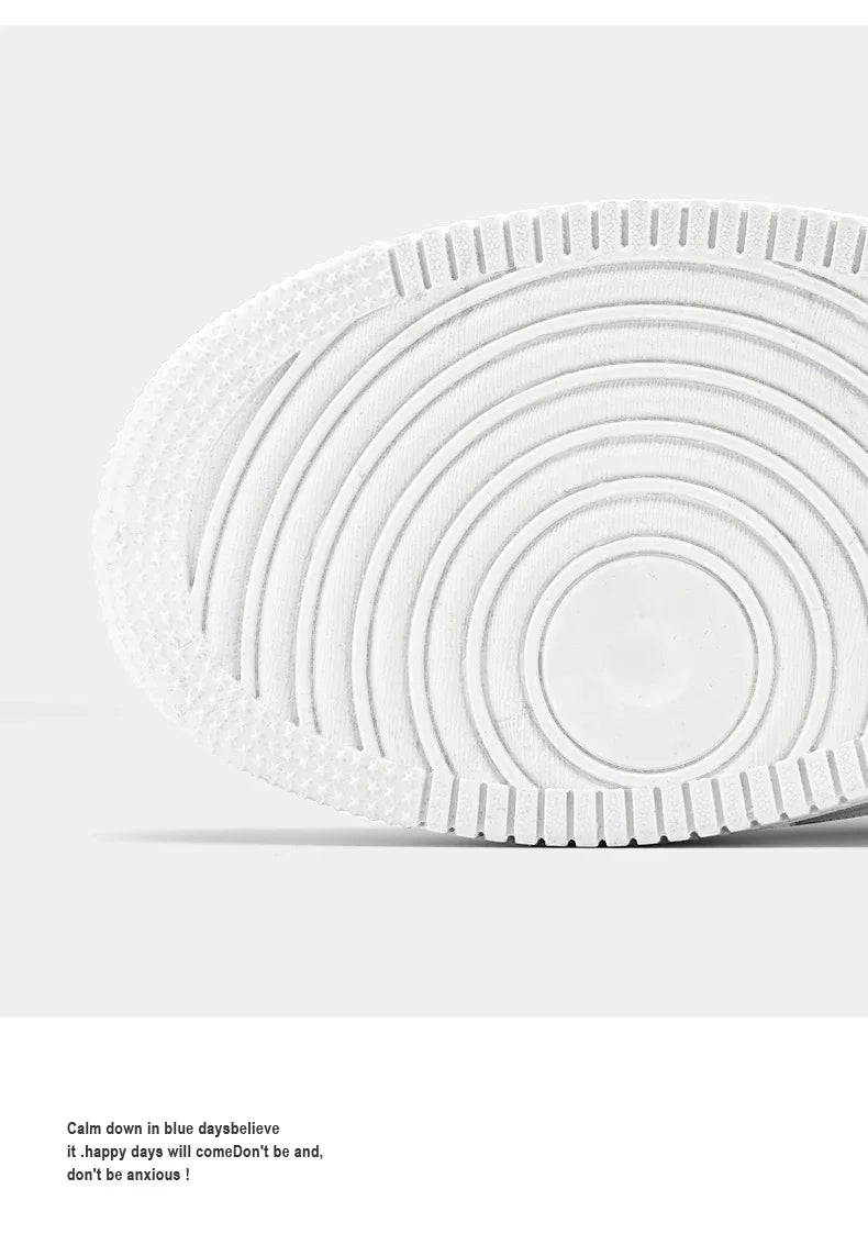 2025 printemps nouvelles chaussures pour hommes chaussures fines respirantes antidérapantes petites chaussures blanches tendance chaussures de course décontractées