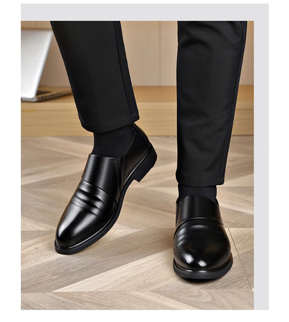 Chaussures plates en cuir véritable pour hommes, rehaussantes de 6CM, chaussures d'affaires formelles en cuir, chaussures de mariage décontractées britanniques, nouvelle collection