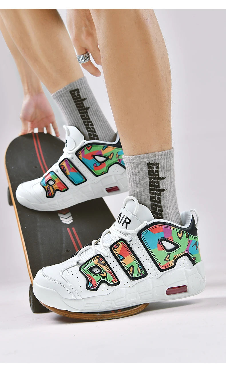 2025 nouveau Style de mode qualité hommes baskets de sport nouvelles chaussures de course femmes chaussures à la mode décontractées Air respirant chaussures pour hommes