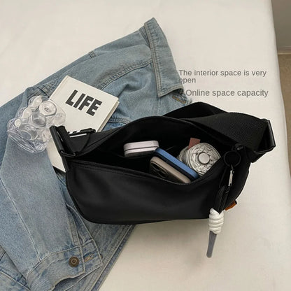 2024 nouvelle mode sac à bandoulière Simple large bandoulière conception unique sac à bandoulière Style Original trajet boulette femmes sac