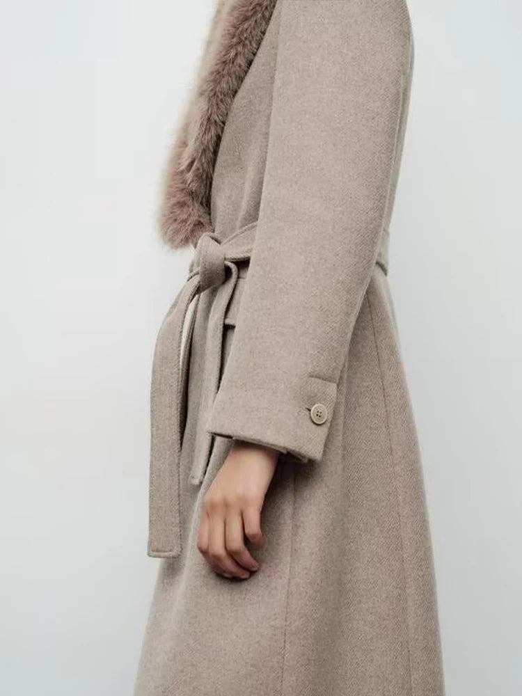 Manteau décoré avec ceinture et col en fausse fourrure pour femme, ample, à la mode, avec tempérament, nouvelle collection automne et hiver