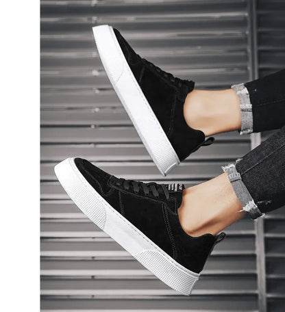 Mocassins en cuir pour hommes, chaussures décontractées, confortables, Skatebaord, plates, polyvalentes, nouvelle collection printemps 2025