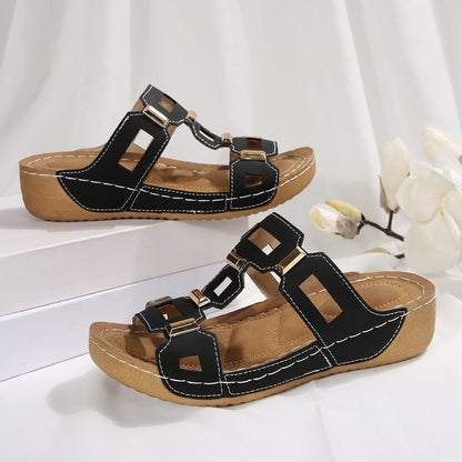 Tendance femmes pantoufles nouveau 2025 sandales à talons compensés mode à semelles épaisses chaussures de grande taille pour femmes bout ouvert pantoufles décontractées diapositives femmes