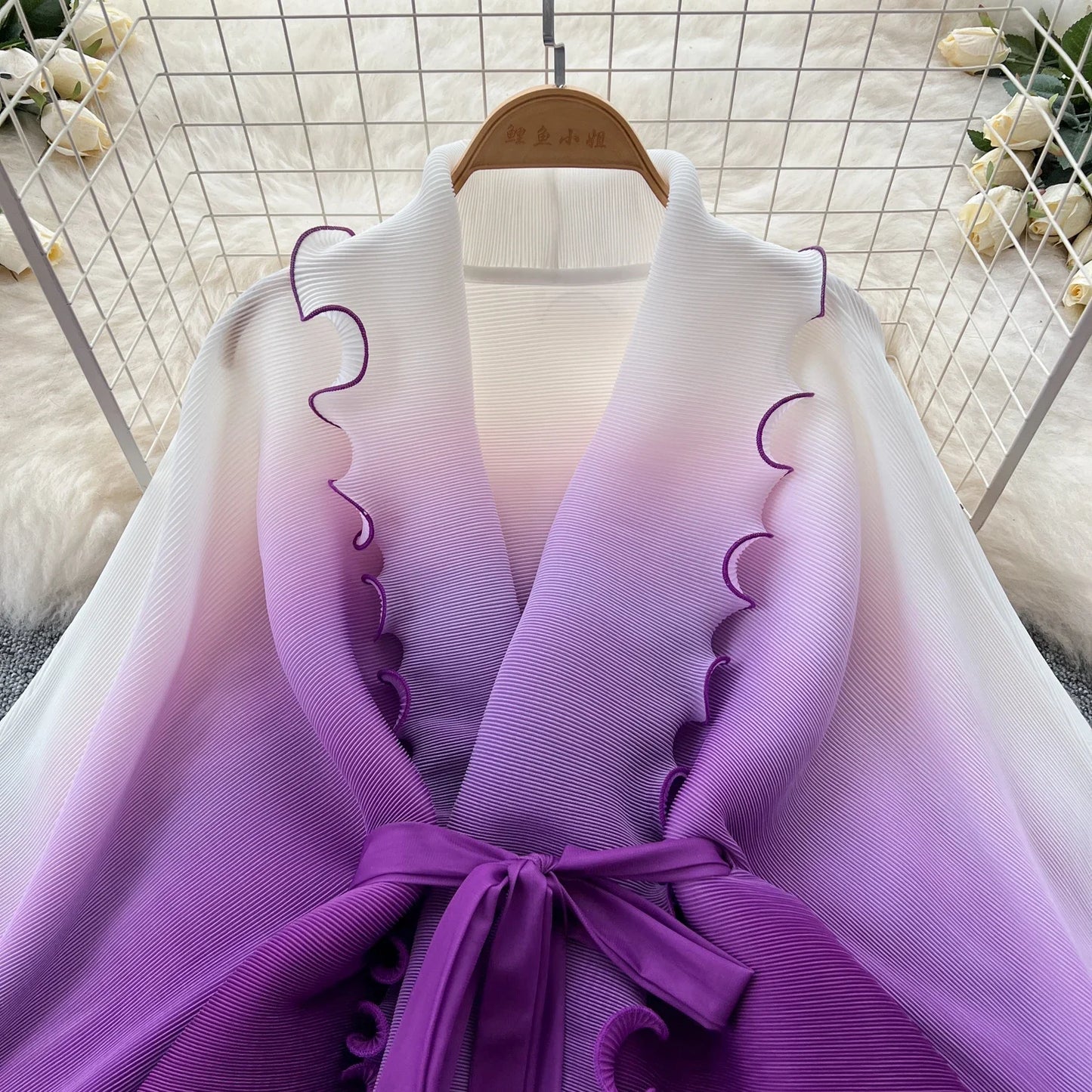 Miyake pli changement progressif couleur bord ondulé costume soleil jupe plissée à la mode et élégant deux pièces ensembles tenues pour femmes