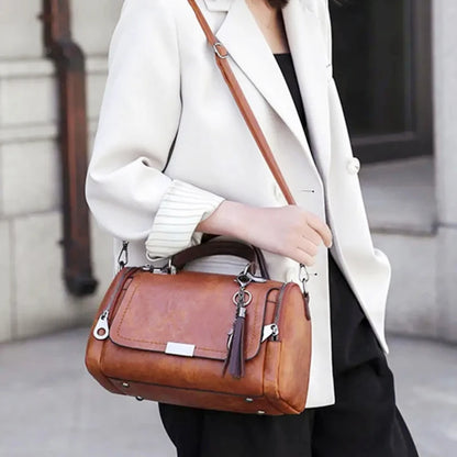 Sac à bandoulière de grande capacité pour femmes, décor à pompon, sac à bandoulière à fermeture éclair avec sangle amovible, sac à main Boston