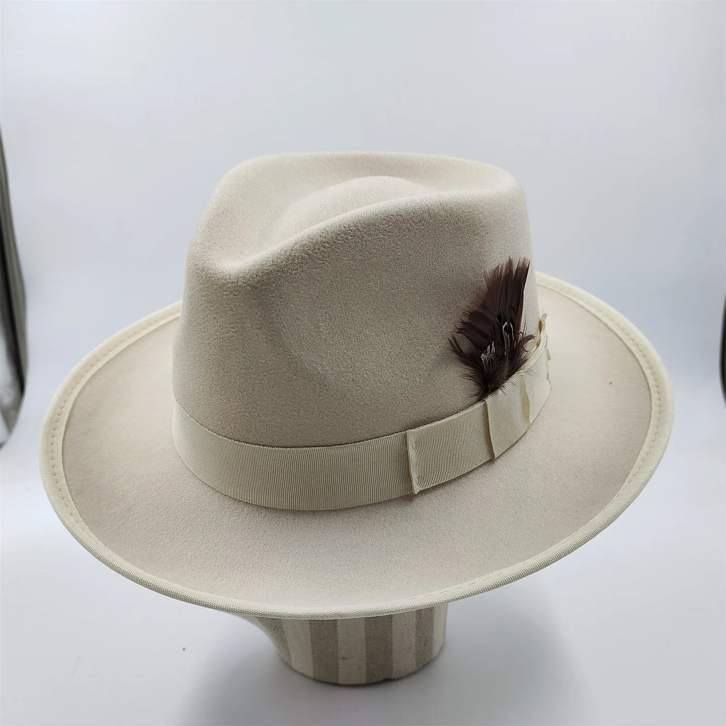 NOUVEAU chapeau de tarte de porc bord hommes femmes Fedora classique gentleman melon cosplay derby melon anglais chapeau panama jazz chapeau en gros