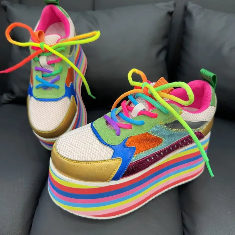 Style de loisirs dames couleur arc-en-ciel maille bout rond plate-forme croisée talons hauts chaussures respirant couleurs mélangées pompes de mode