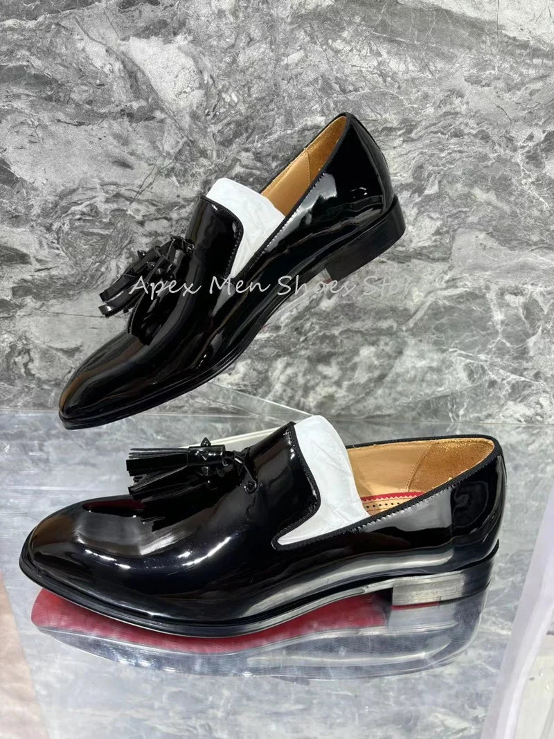 Chaussures d'affaires décontractées pour hommes, cuir véritable, gland, classique, sans lacet, cuir verni, antidérapant, polyvalent, mariage, nouveau, 2024