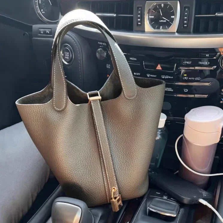 Nouveau 2025 sac seau en cuir pour femmes panier de légumes sac à main maman sac de mariage sac à bandoulière en polyuréthane souple avec poche Mobile