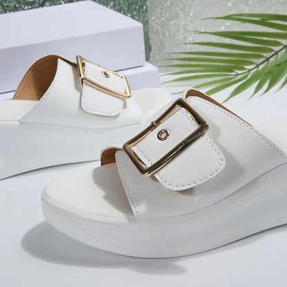 Sandales à talons compensés avec boucle en métal pour femmes, sandales d'été en cuir Pu à fond épais, légères, à talons hauts, pour la plage, 2025
