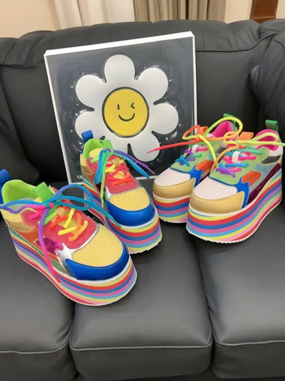 Style de loisirs dames couleur arc-en-ciel maille bout rond plate-forme croisée talons hauts chaussures respirant couleurs mélangées pompes de mode