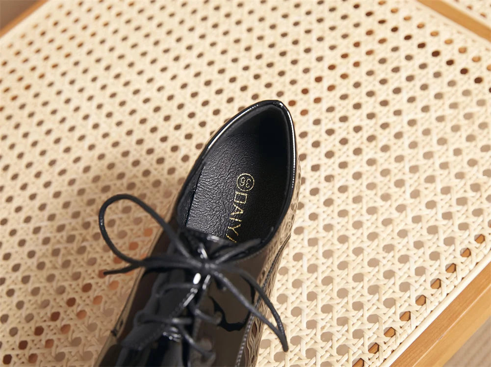 Plate-forme plate solide pour femmes, chaussures plates pour femmes, Parker carré, décontracté, printemps, automne, tout neuf, mode, strucgirls, loisirs