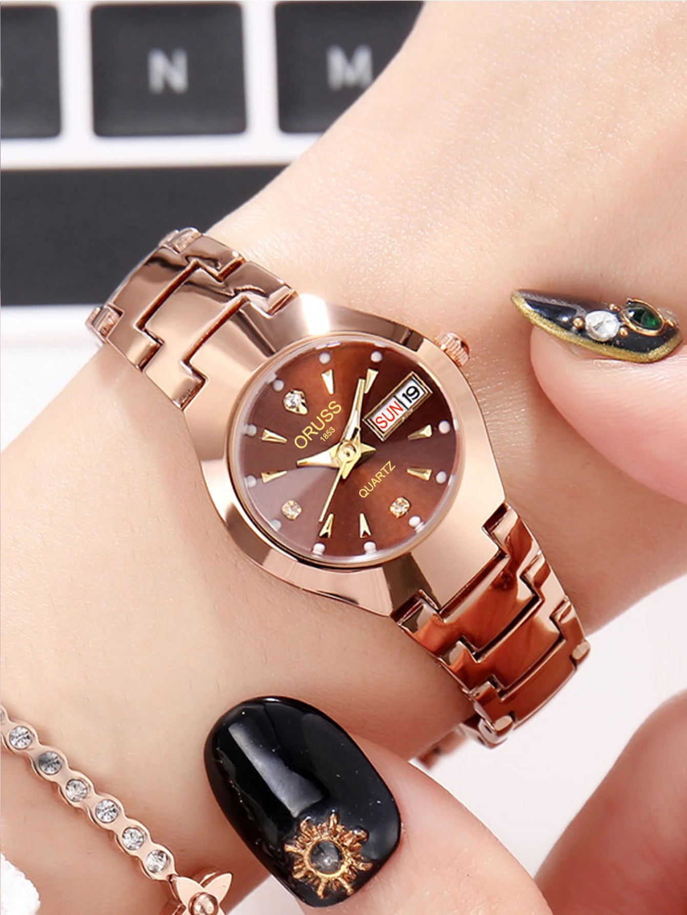 ORUSS-Montre de couple étanche pour hommes et femmes, quartz, acier inoxydable, date, semaine, horloge, cadeau pour amoureux, mode décontractée