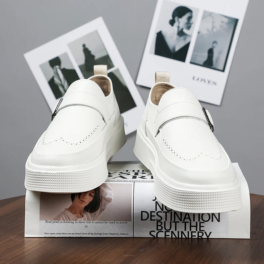 2025 Nouveaux mocassins à plateforme pour hommes Chaussures à enfiler en cuir à semelle épaisse Chaussures de marche confortables et décontractées pour hommes Chaussures plates à enfiler à la mode