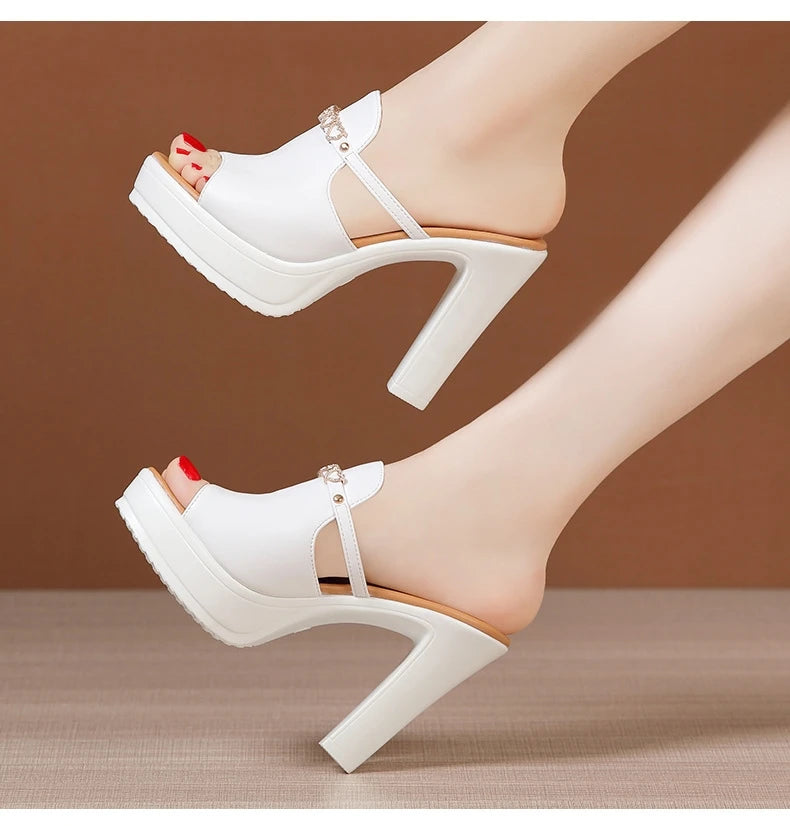 Chaussures à talons hauts de 10cm pour femmes, chaussures à plateforme, pantoufles d'été à semelle épaisse en cuir avec cœur épais, pour bureau et mariage, 2025