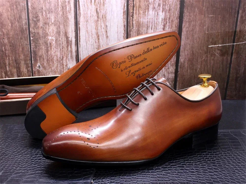 Chaussures d'affaires italiennes originales en cuir véritable faites à la main pour hommes, chaussures Derby à la mode pour marié et mariage, mocassins