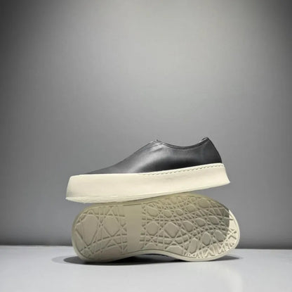 Hommes respirant mode personnalité en cuir véritable bas plate-forme mocassins marche hommes haute rue confortable sans lacet chaussures