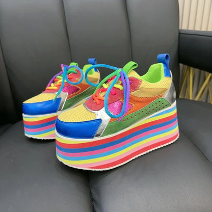 Style de loisirs dames couleur arc-en-ciel maille bout rond plate-forme croisée talons hauts chaussures respirant couleurs mélangées pompes de mode