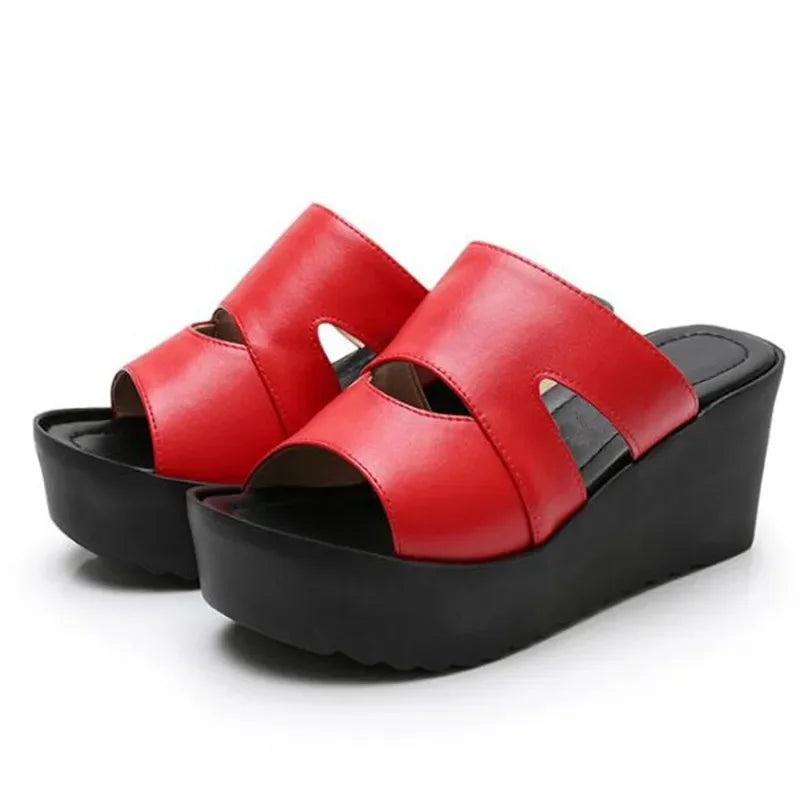 YAERNI nouveau élégant été pantoufles en cuir femmes sandales décontractées confortable antidérapant plate-forme chaussures femme sandales à talons compensés pantoufle