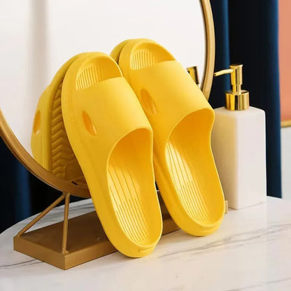 Pantoufles d'Été Confortables et Antidérapantes pour Couple, Sandales Légères à la Mode, pour l'Intérieur et la Maison, Tongs pour Femme et Homme