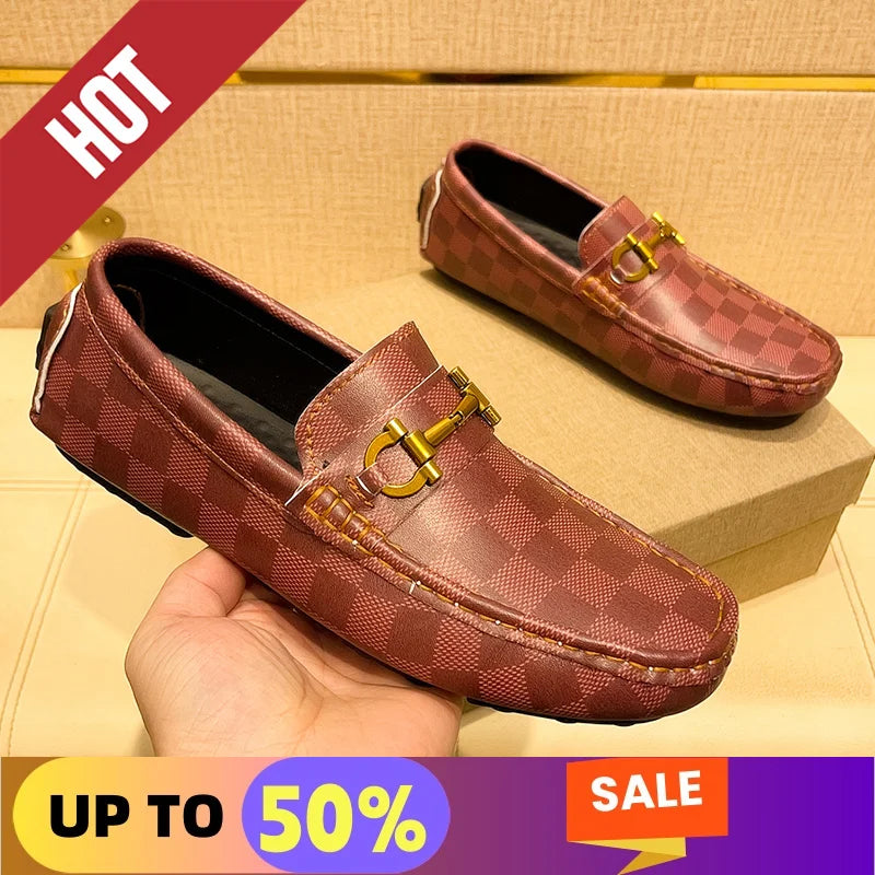 Nouveaux mocassins en cuir véritable hommes Design mocassin mode sans lacet doux plat chaussures décontractées pour hommes chaussures pour homme chaussures de bateau faites à la main