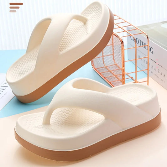 Tongs pour femmes, chaussures au Design populaire, tendance 2024, sandales à plateforme décontractées, pantoufles d'extérieur antidérapantes, caractéristiques uniques, sandales plates